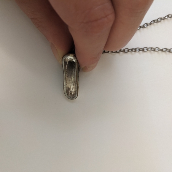 Sneaker Pendant Necklace - Picture 5 of 7